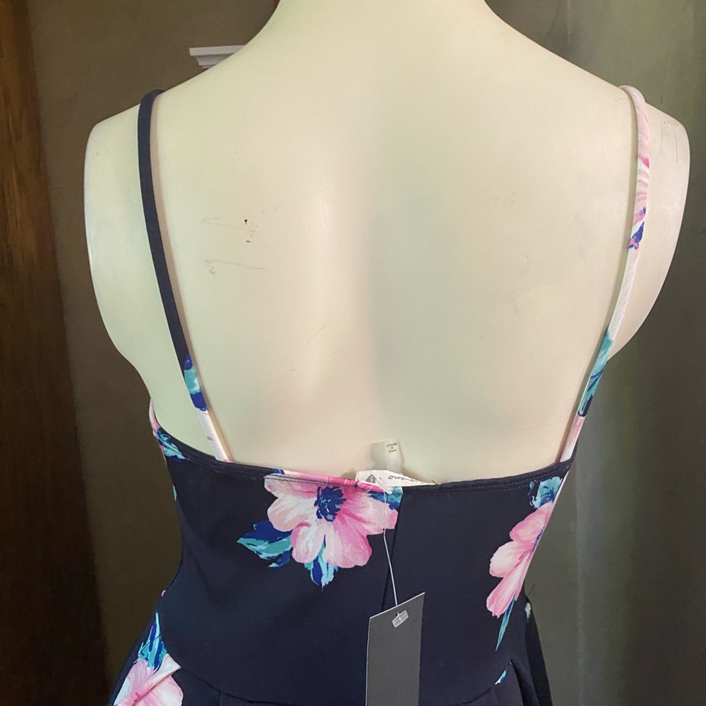 Soprano Floral Spaghetti Strap Dress Women’s size Small - Picture 9 of 10